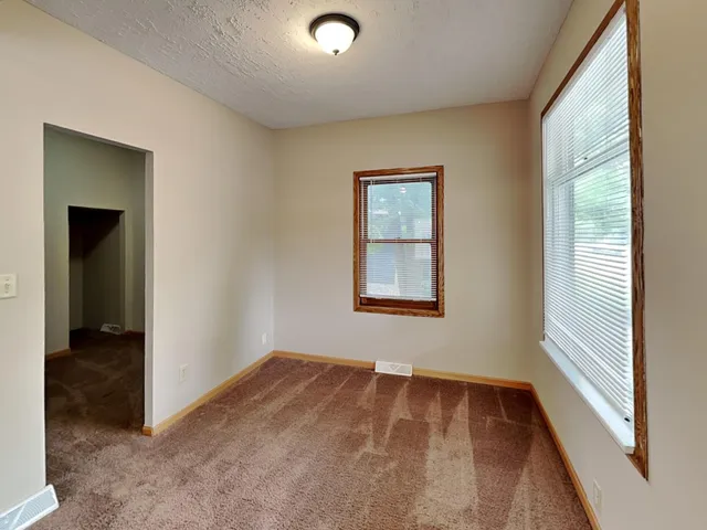 $1,995 | 3613 East 42nd Street, Minneapolis, MN 55406