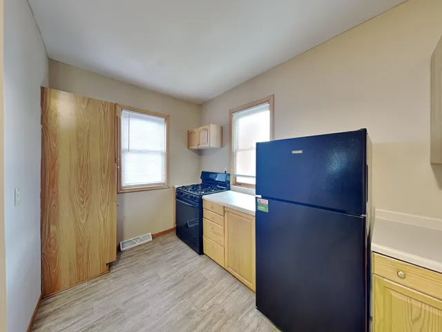 $1,995 | 3613 East 42nd Street, Minneapolis, MN 55406