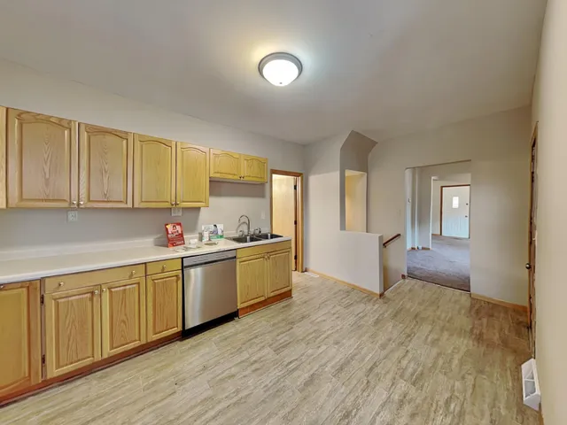 $1,995 | 3613 East 42nd Street, Minneapolis, MN 55406