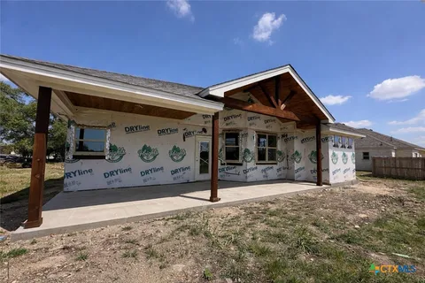 a view of an outdoor space and yard