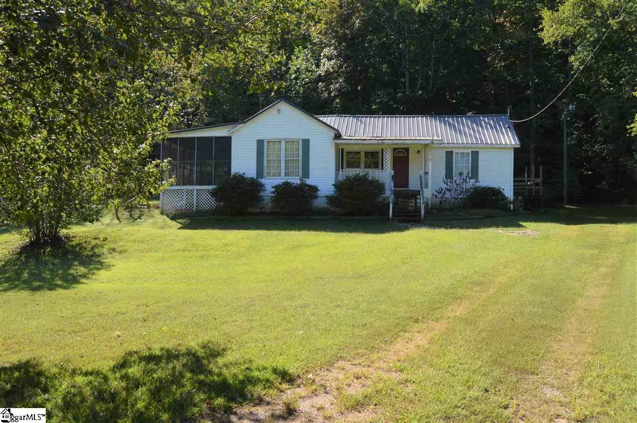 153 Hoyt Anderson Road Pickens, SC 29671 - Photo 2 of 25