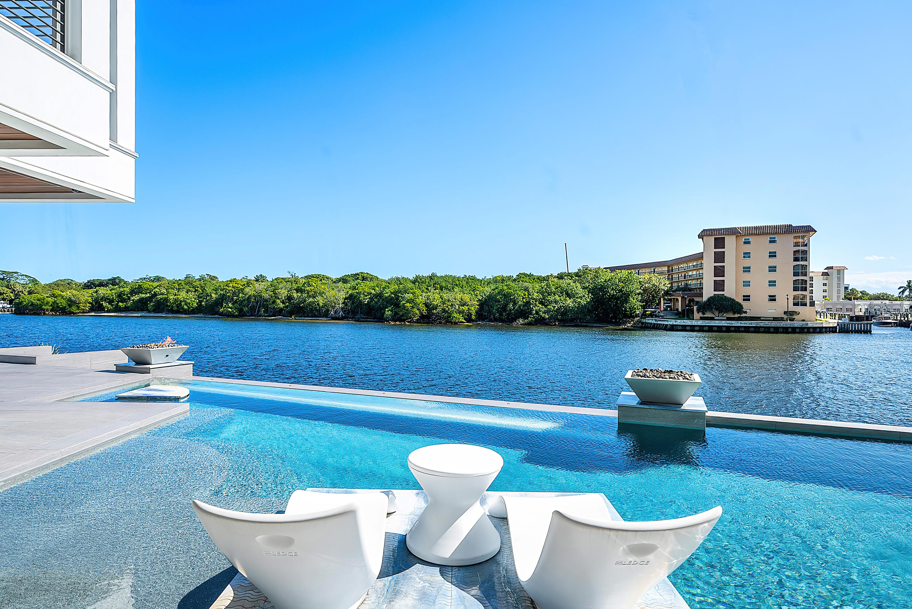 2934 Northeast 8th Avenue, Unit A Boca Raton, FL 33431 - Photo 24 of 115 099-2934Northeast8thAvenue-BocaRaton-FL-