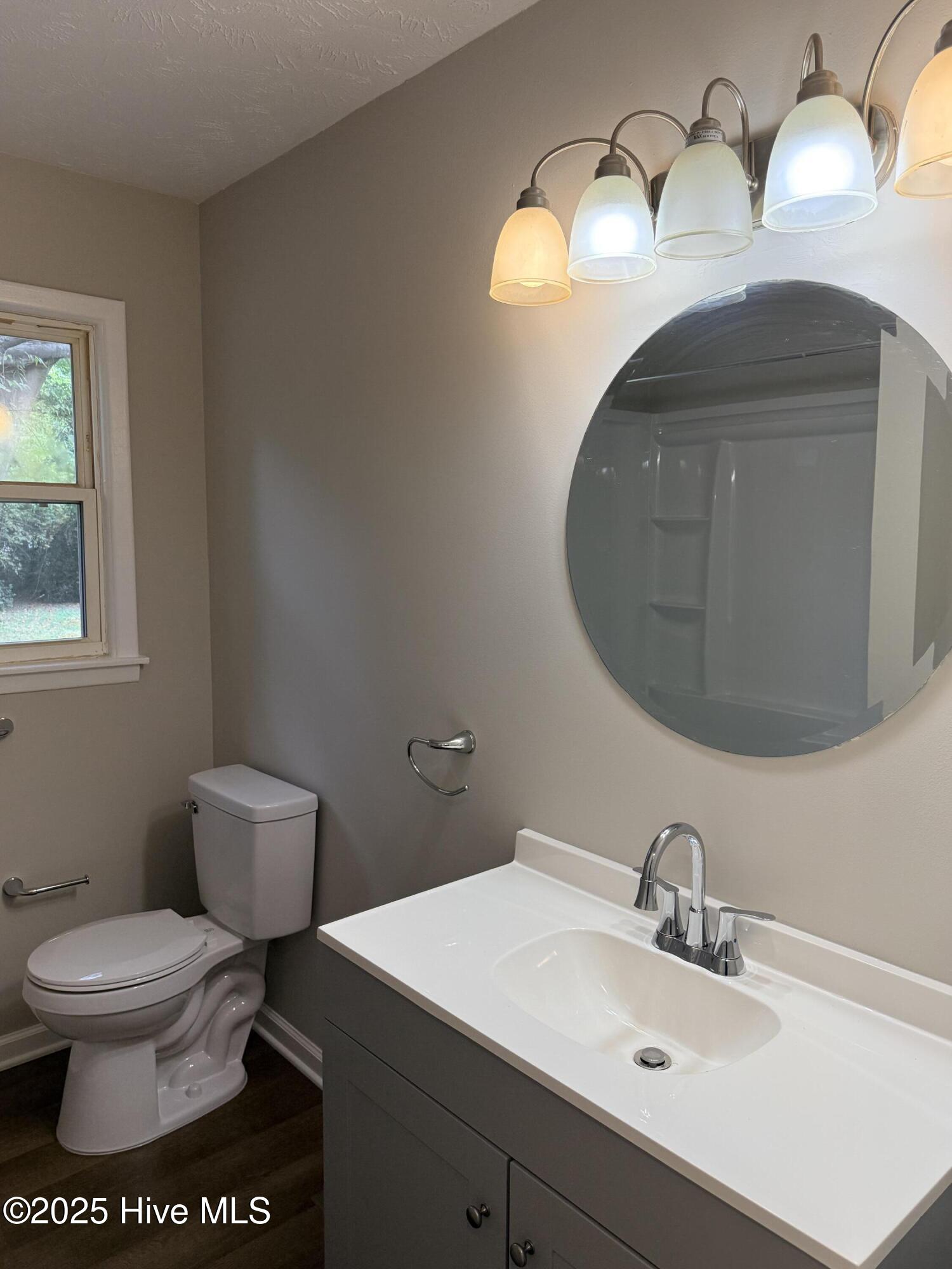 603 Pine Street Clinton, NC 28328 - Photo 7 of 15 Photo Oct 14 2025, 1 38 50 PM