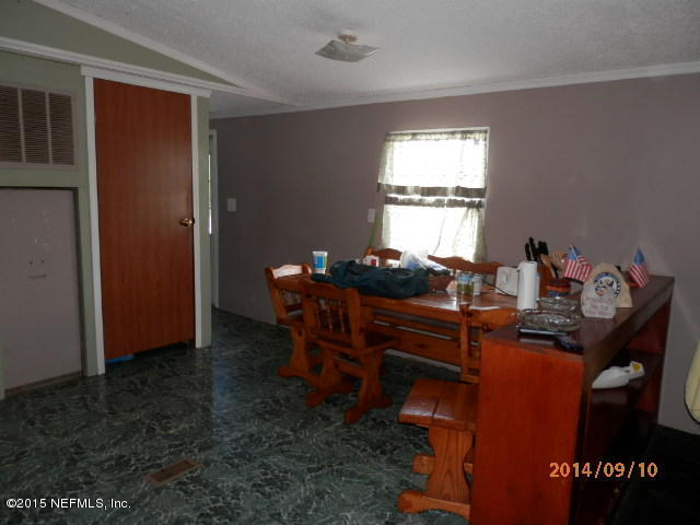 1359 Hamp Chesser Road Folkston, GA 31537 - Photo 5 of 30 P9100005.JPG