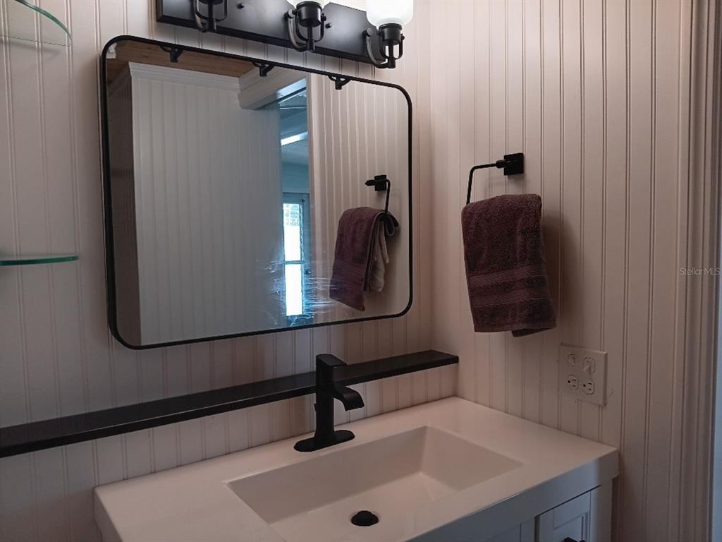 818 Bogie Street Venice, FL 34285 - Photo 11 of 28