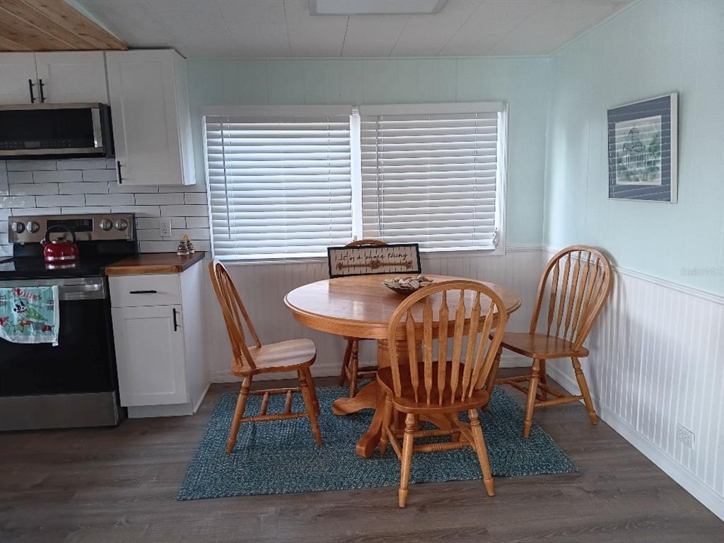 818 Bogie Street Venice, FL 34285 - Photo 8 of 28