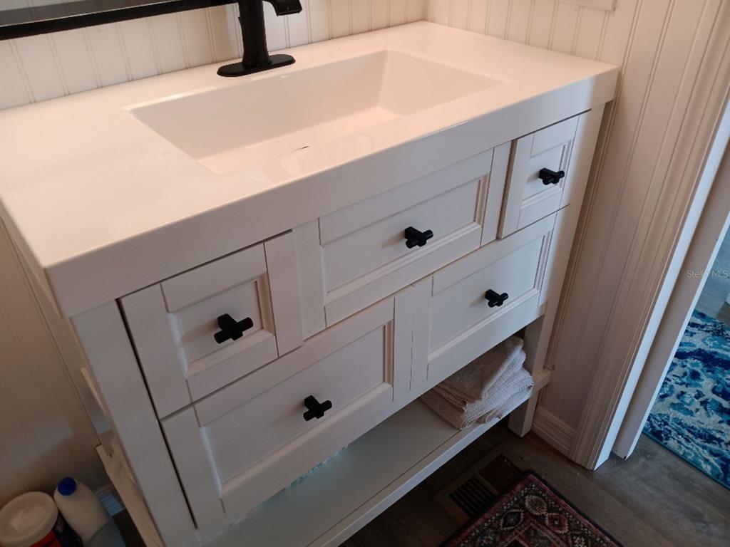 818 Bogie Street Venice, FL 34285 - Photo 10 of 28