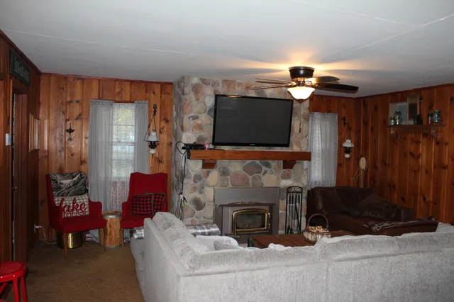 $274,900 | 33539 Mcgraw Lake Road, Danbury, WI 54830