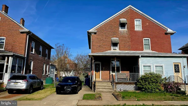 $2,600 | 118 5th Avenue, Roebling, NJ 08554