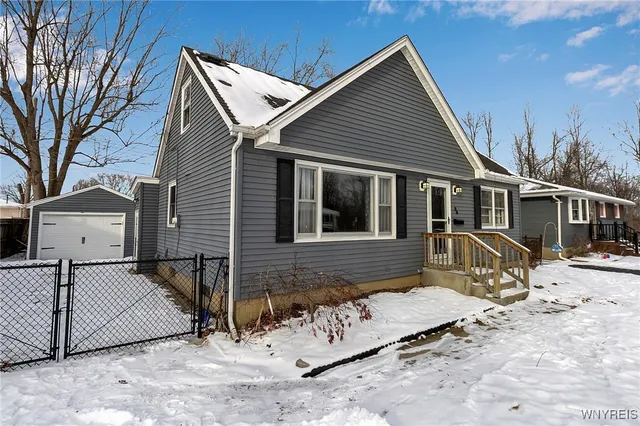 $254,900 | 96 Green Terrace, Cheektowaga, NY 14043