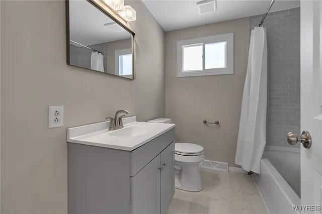 $254,900 | 96 Green Terrace, Cheektowaga, NY 14043