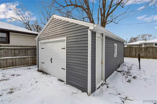 $254,900 | 96 Green Terrace, Cheektowaga, NY 14043