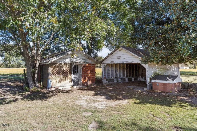 $299,900 | 1273 Brinkley Road, Dunn, NC 28334