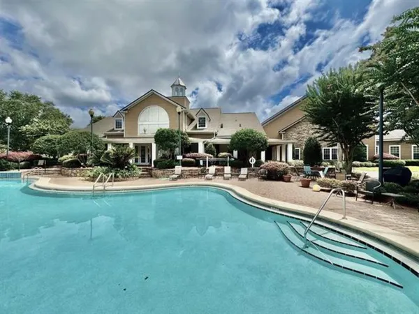 $1,835 | 2801 Chancellorsville Drive, Unit 232, Tallahassee, FL 32312