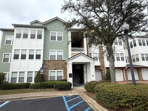 $1,835 | 2801 Chancellorsville Drive, Unit 232, Tallahassee, FL 32312