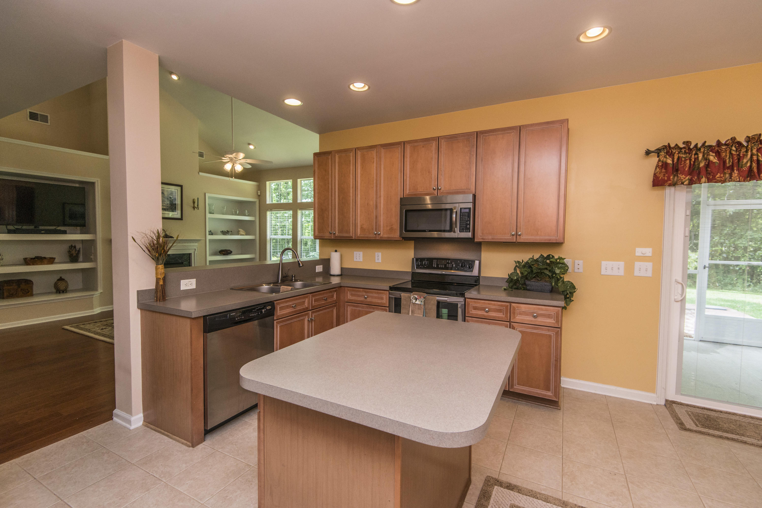 902 Course View Court Summerville, SC 29485 - Photo 13 of 63 _DSC3700