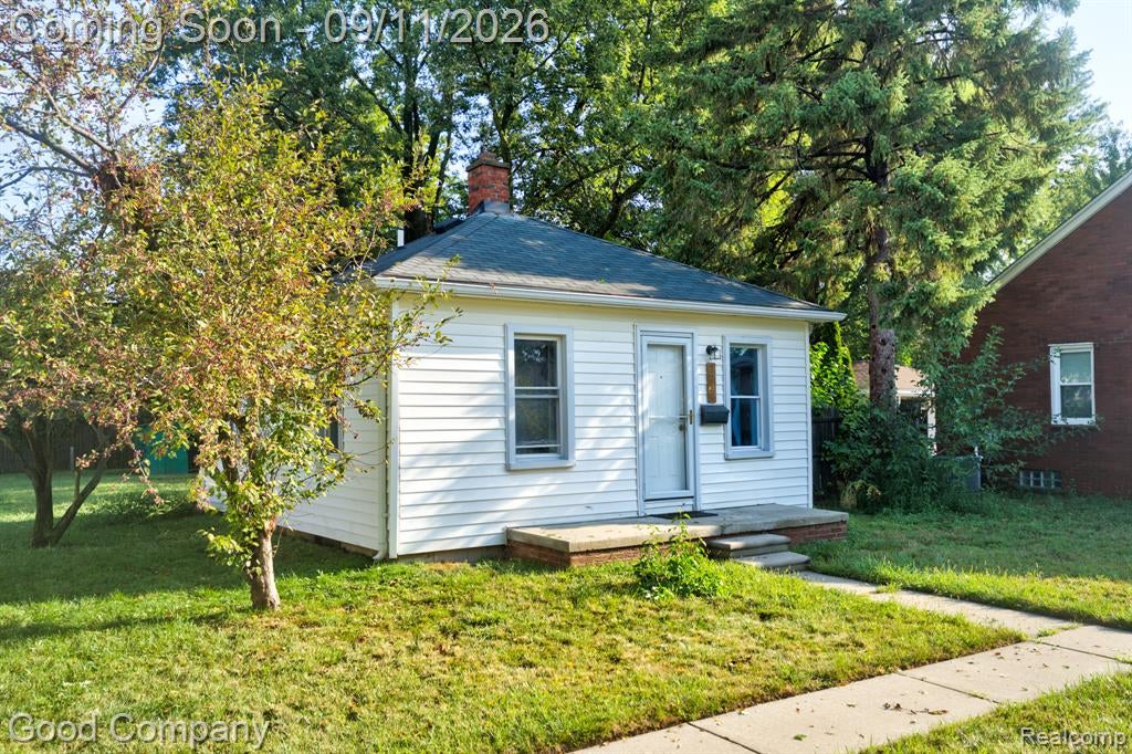 7239 Stephens Road Center Line, MI 48015 - Photo 22 of 26 Gallery Image 22