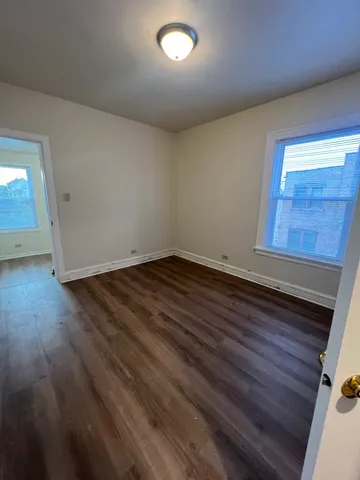 $1,850 | 1022 North Menard Avenue, Unit 2, Chicago, IL 60651