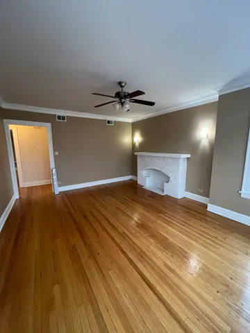 $1,850 | 1022 North Menard Avenue, Unit 2, Chicago, IL 60651