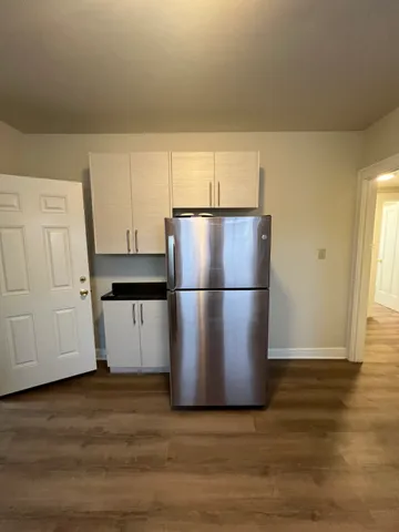 $1,850 | 1022 North Menard Avenue, Unit 2, Chicago, IL 60651