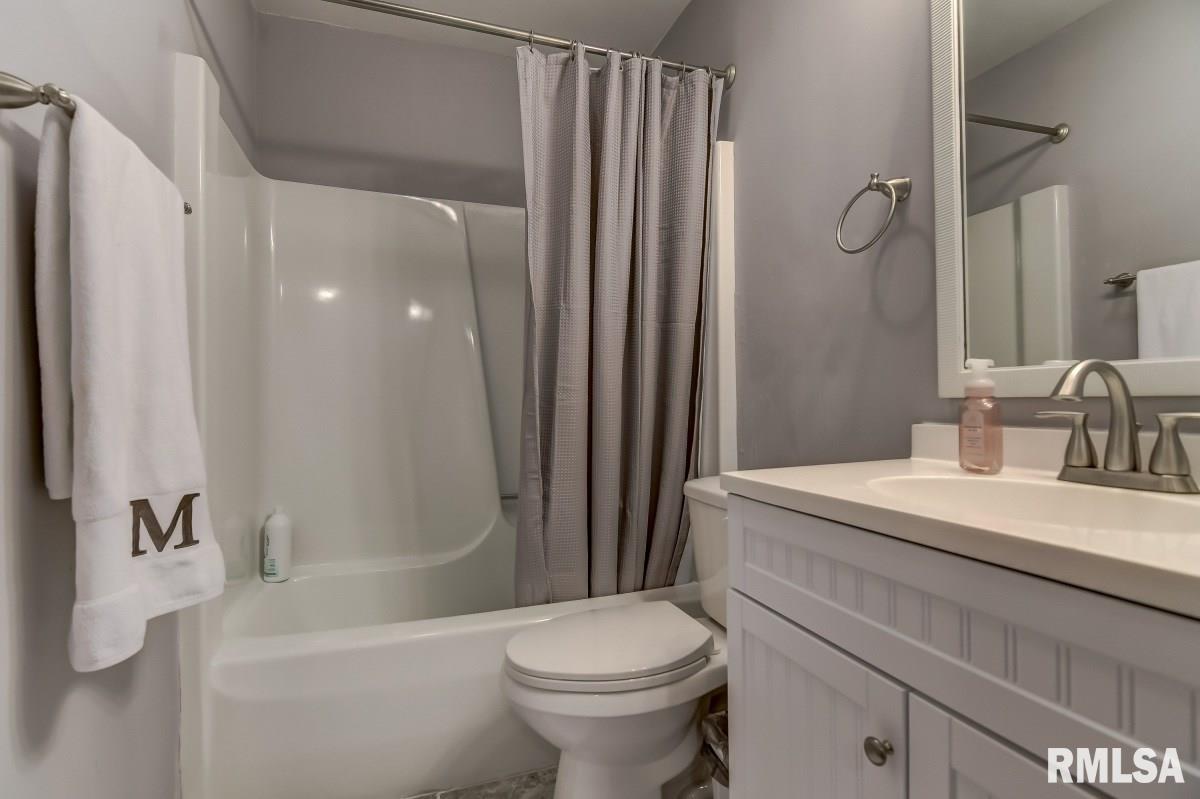 14 Holiday Road Springfield, IL 62702 - Photo 36 of 36