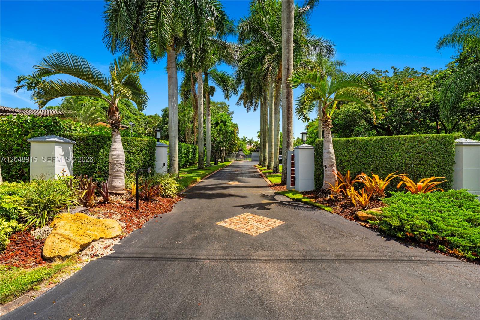 8735 Southwest 122nd Street Miami, FL 33176 - Photo 13 of 80