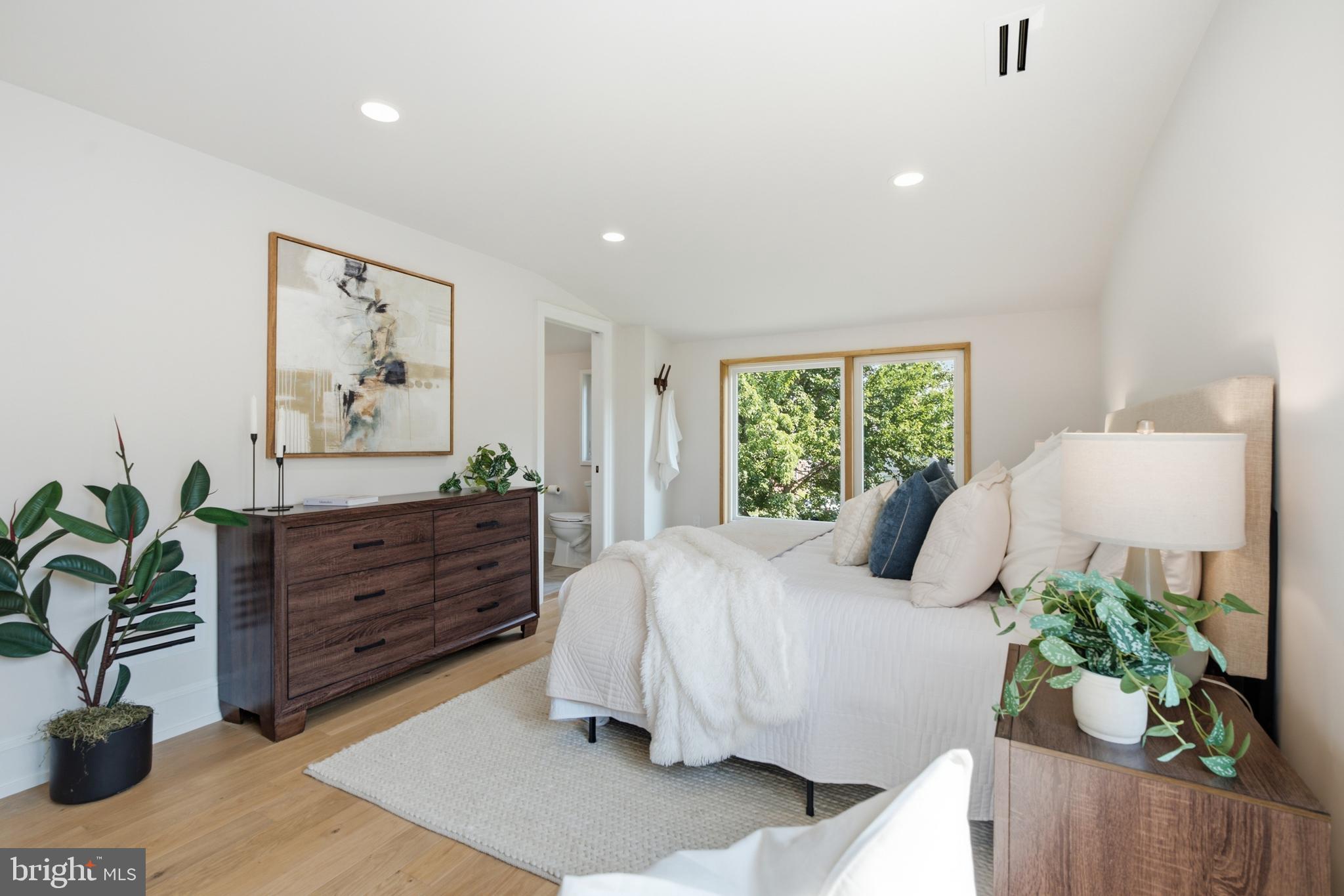 1348 Harrington Road Havertown, PA 19083 - Photo 22 of 44 Gallery Image 22