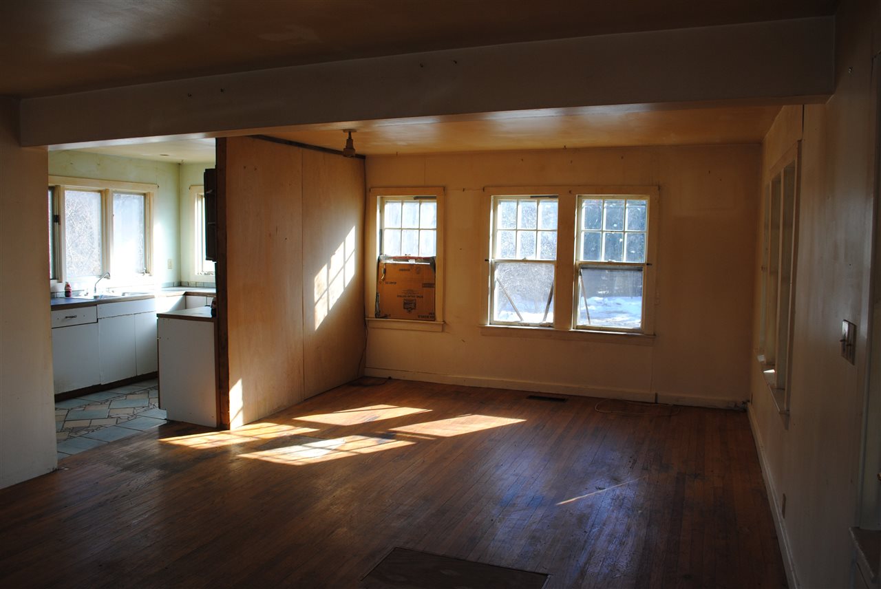 90 Garrity Road Lee, NH 03861 - Photo 5 of 17