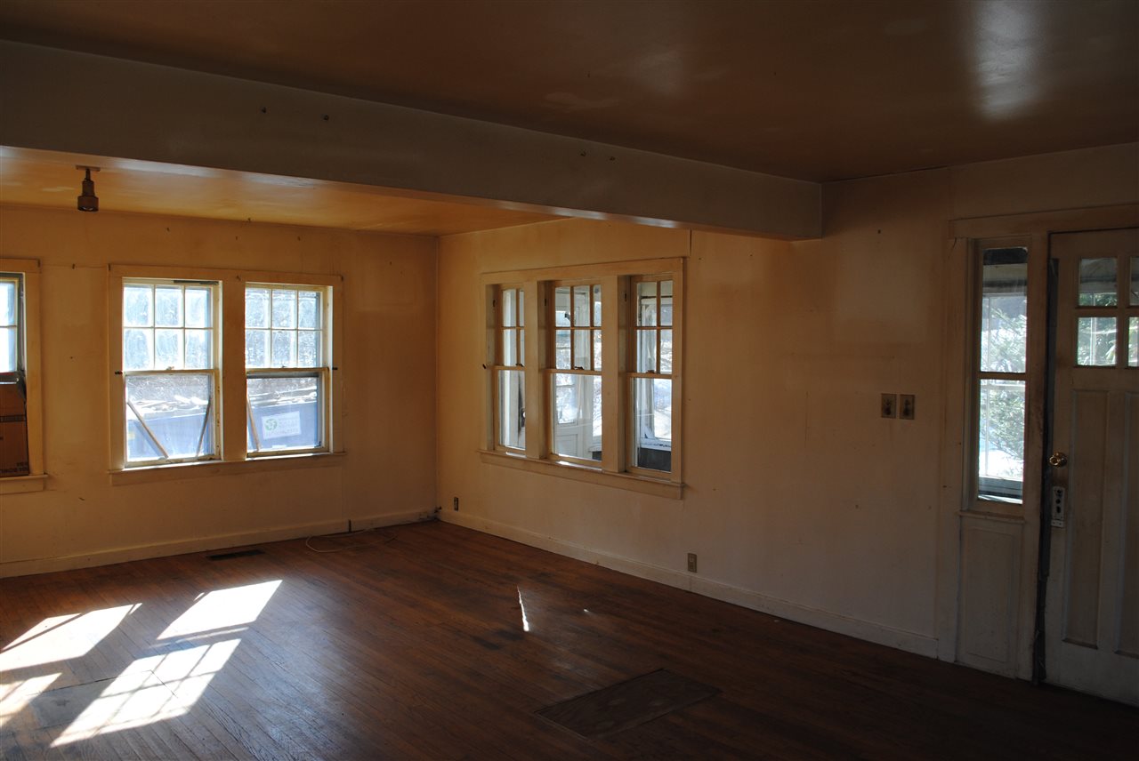 90 Garrity Road Lee, NH 03861 - Photo 6 of 17