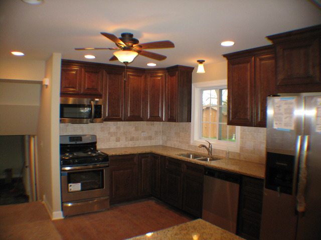 433 Hackberry Road Frankfort, IL 60423 - Photo 2 of 13