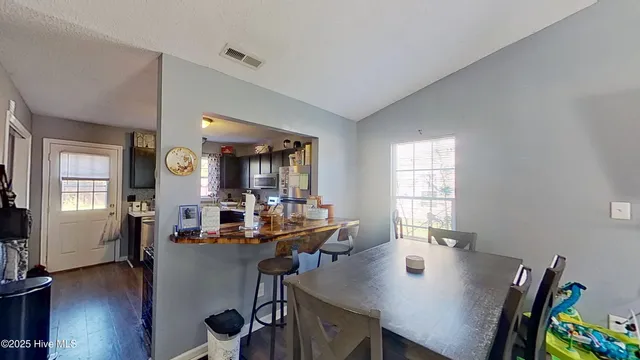 $1,300 | 1163 Pueblo Drive, Jacksonville, NC 28546