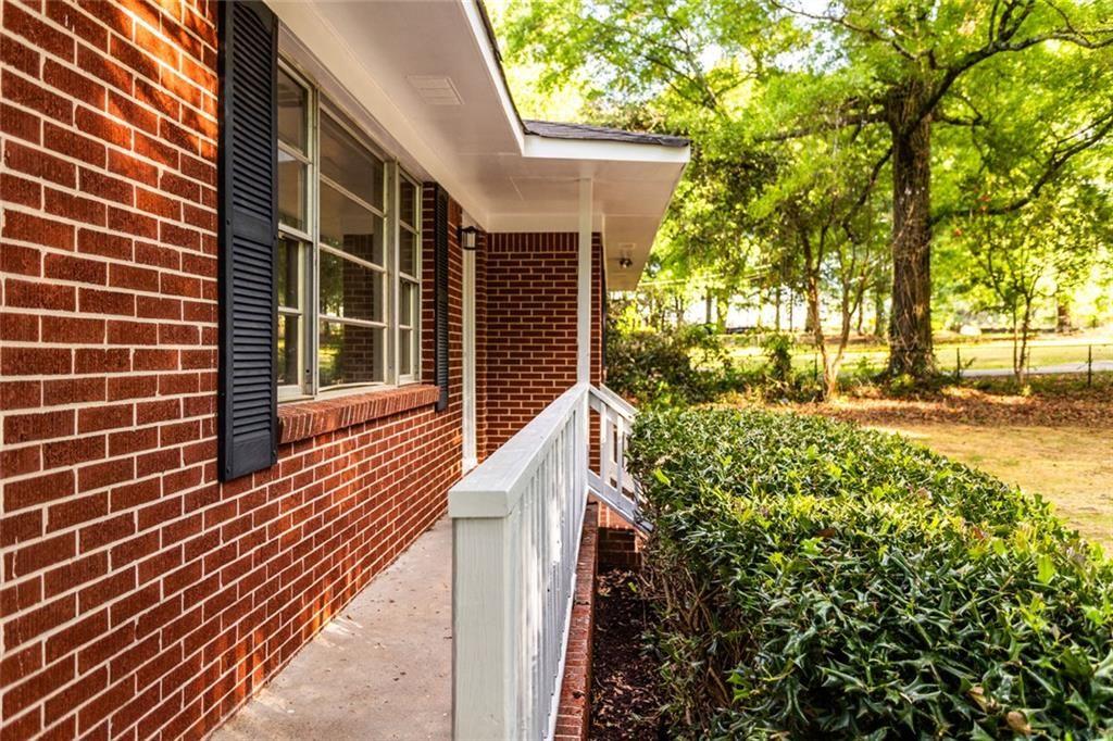 1431 South Broad Street Monroe, GA 30655 - Photo 3 of 31