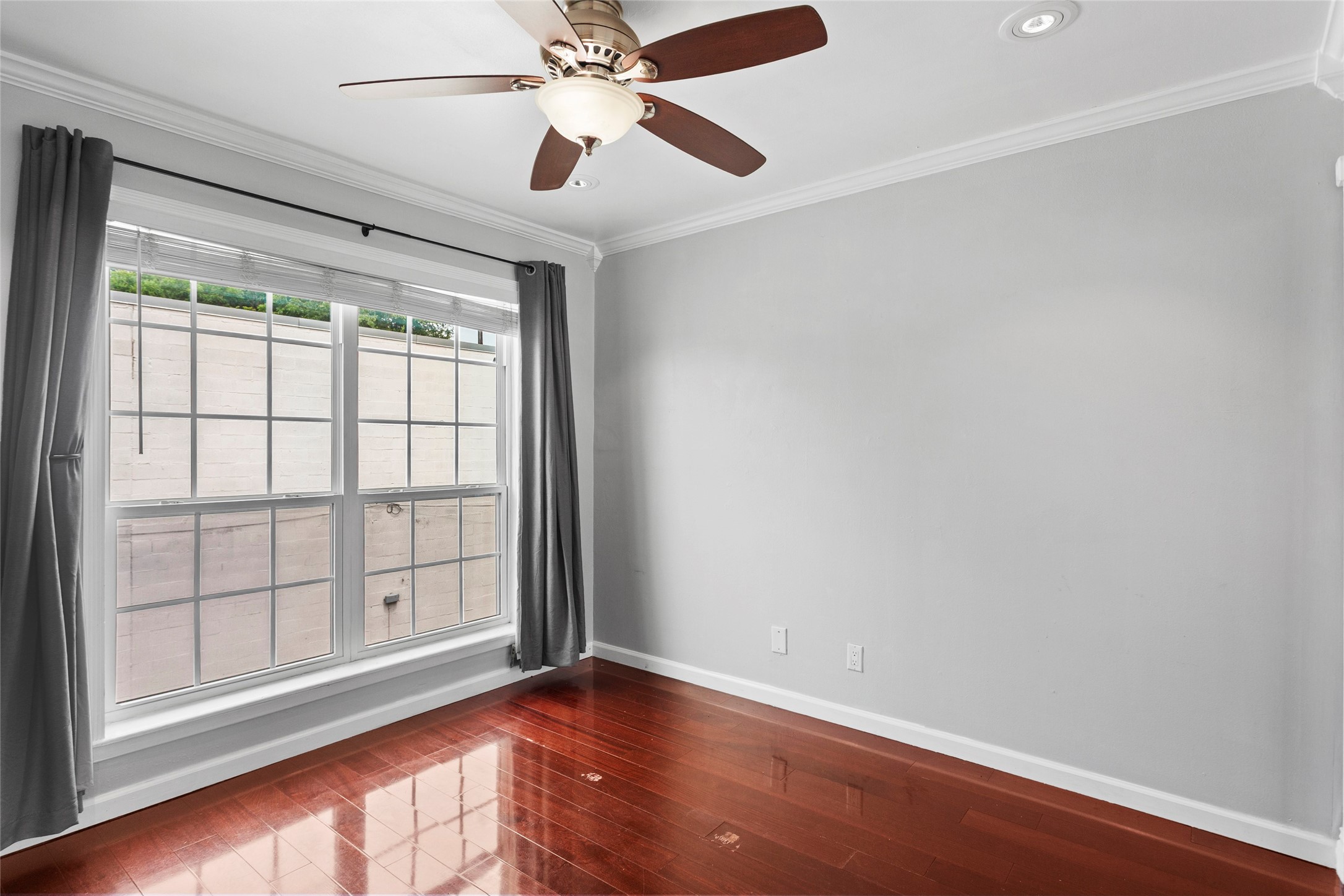 1205 Autrey Street, Unit 13 Houston, TX 77006 - Photo 14 of 25