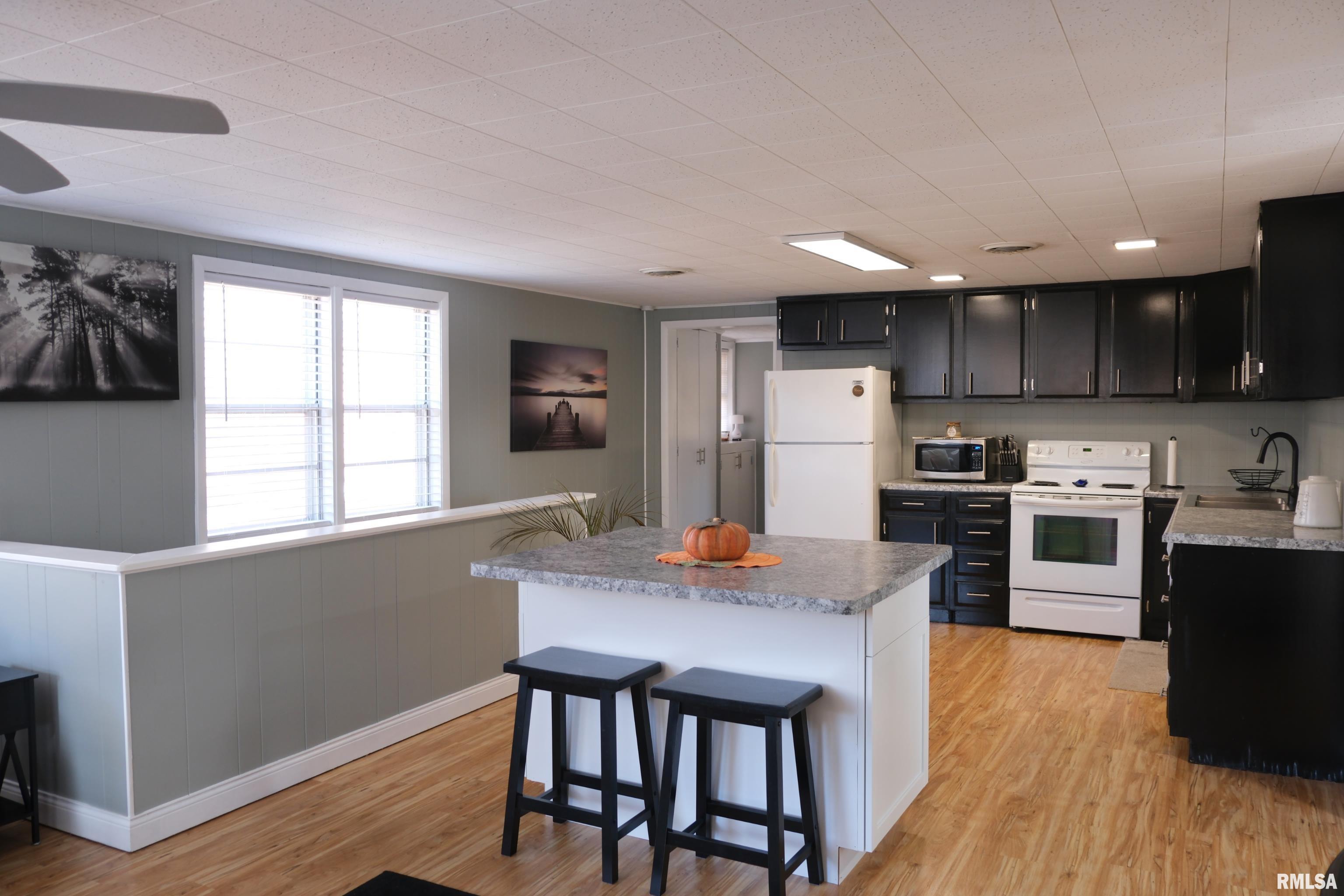 30 Arcadia Lake Road Marion, IL 62959 - Photo 7 of 39