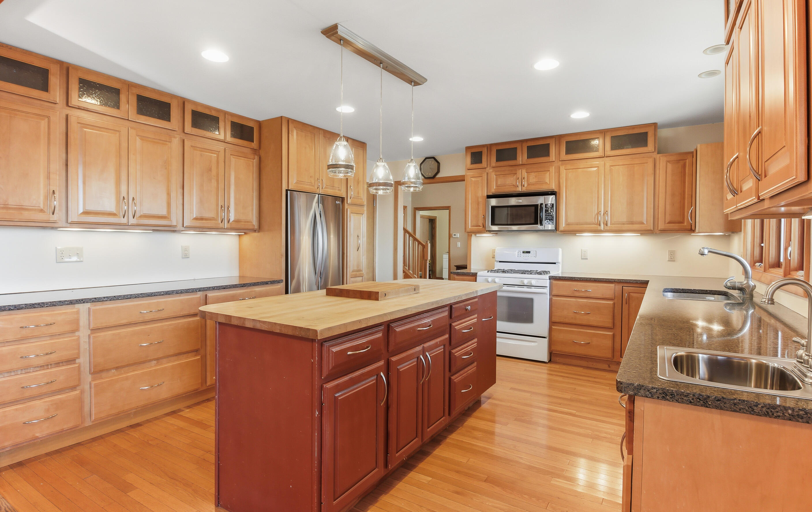 W2115 Beulah Heights Road East Troy, WI 53120 - Photo 18 of 66 Kitchen