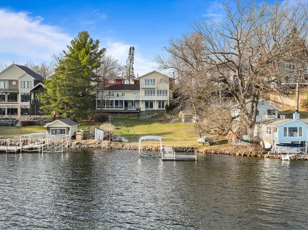 $1,995,000 | W2115 Beulah Heights Road, East Troy, WI 53120