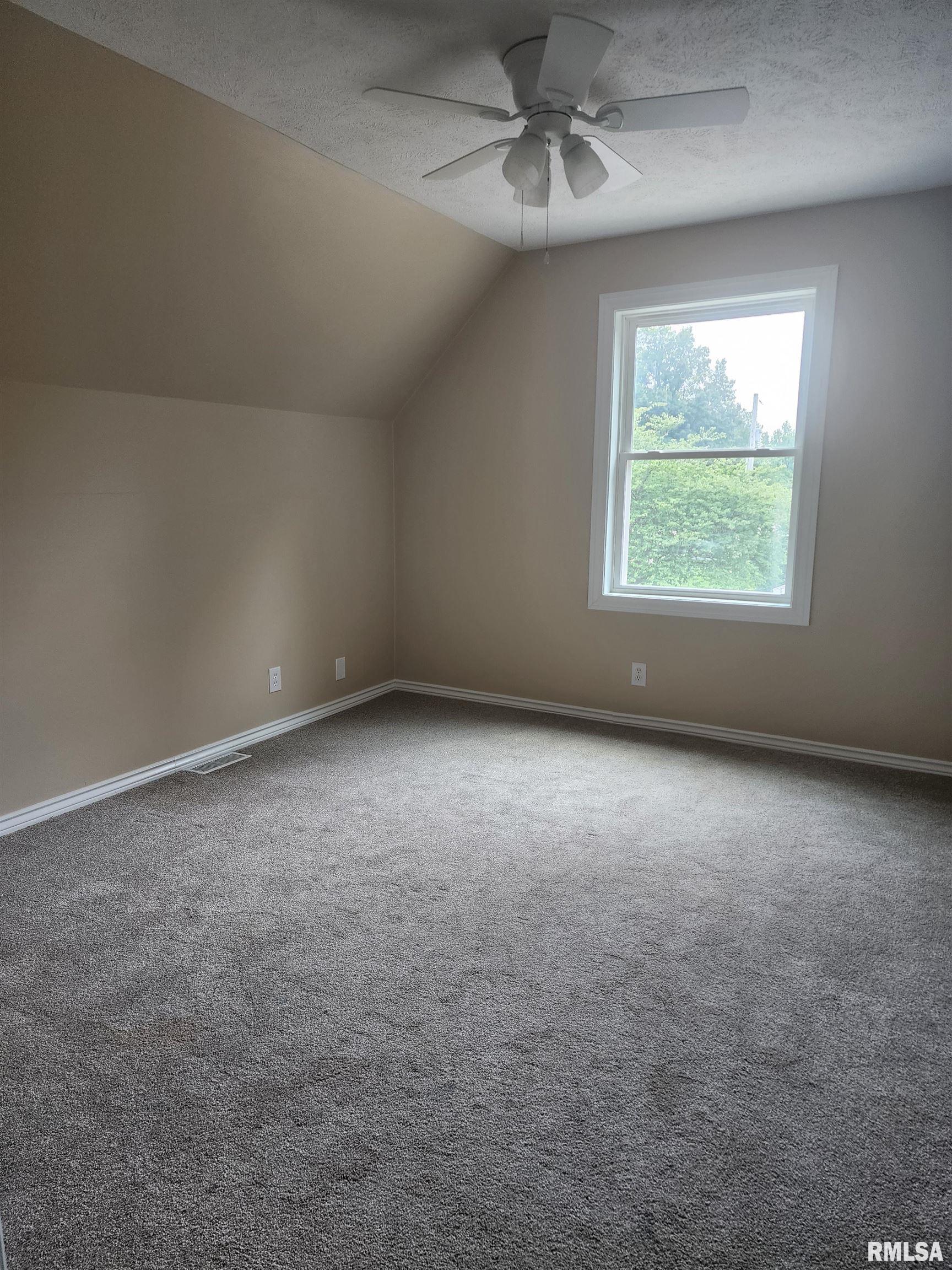 600 Pearl Street Atlanta, IL 61723 - Photo 18 of 20