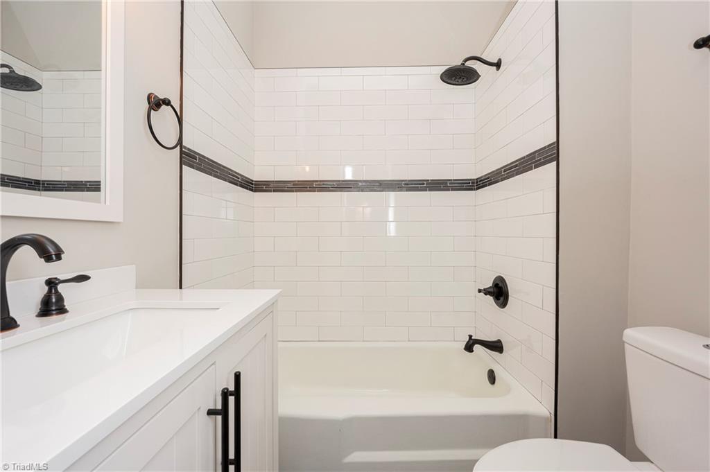 111 Cherry Street Jonesville, NC 28642 - Photo 23 of 37