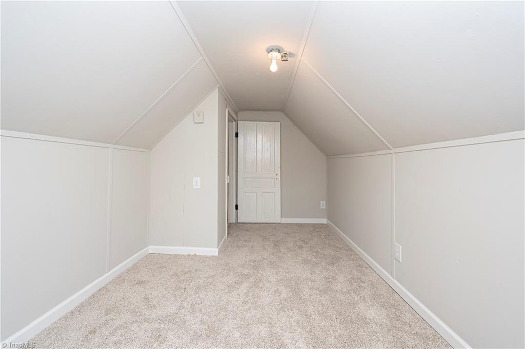 111 Cherry Street Jonesville, NC 28642 - Photo 32 of 37