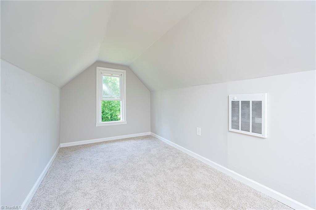 111 Cherry Street Jonesville, NC 28642 - Photo 33 of 37