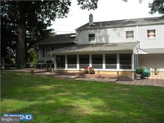 18 Rita Road Yardley, PA 19067 - Photo 7 of 8 Exterior