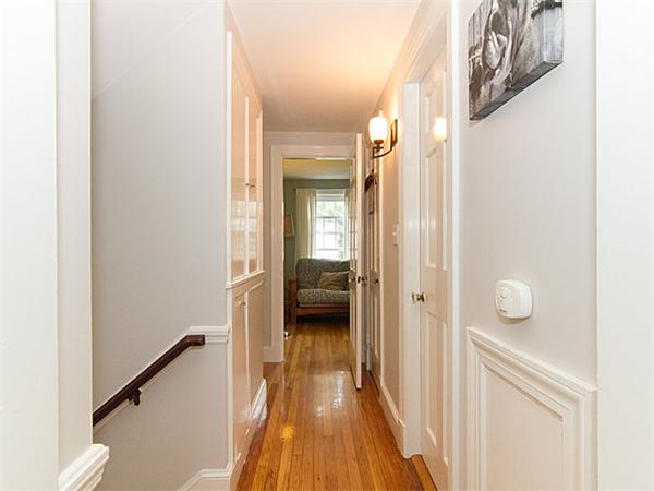 6 Parkview Road Woburn, MA 01801 - Photo 7 of 13 Gallery Image 7