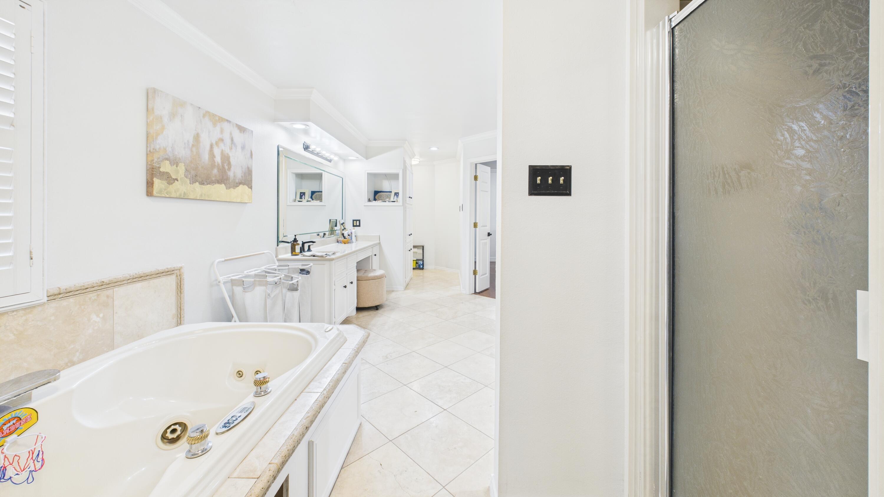 4615 94th Street Lubbock, TX 79424 - Photo 57 of 82 CAM03710G0-PR0105-STILL070