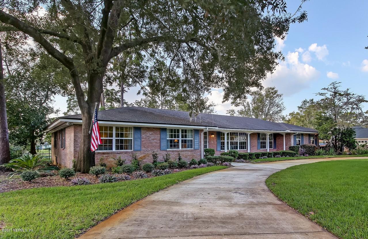 8112 Pine Lake Road Jacksonville, FL 32256 - Photo 1 of 65 8112 Pine Lake Rd in Deerwood
