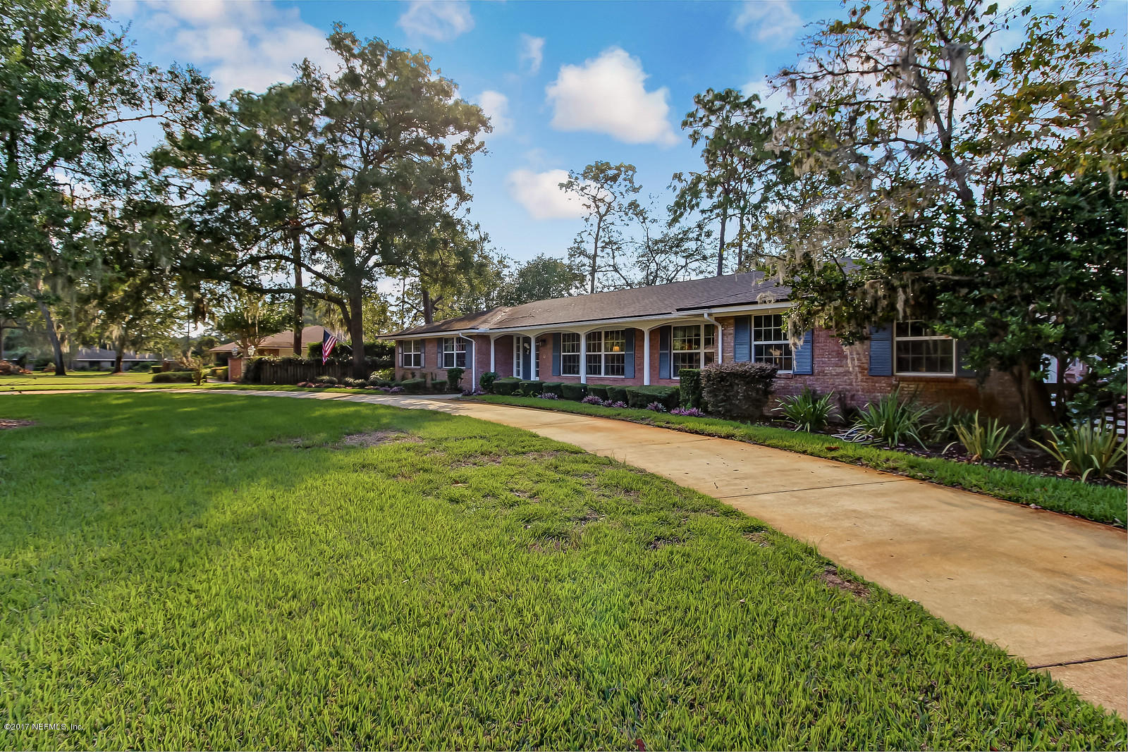 8112 Pine Lake Road Jacksonville, FL 32256 - Photo 46 of 65 front side view