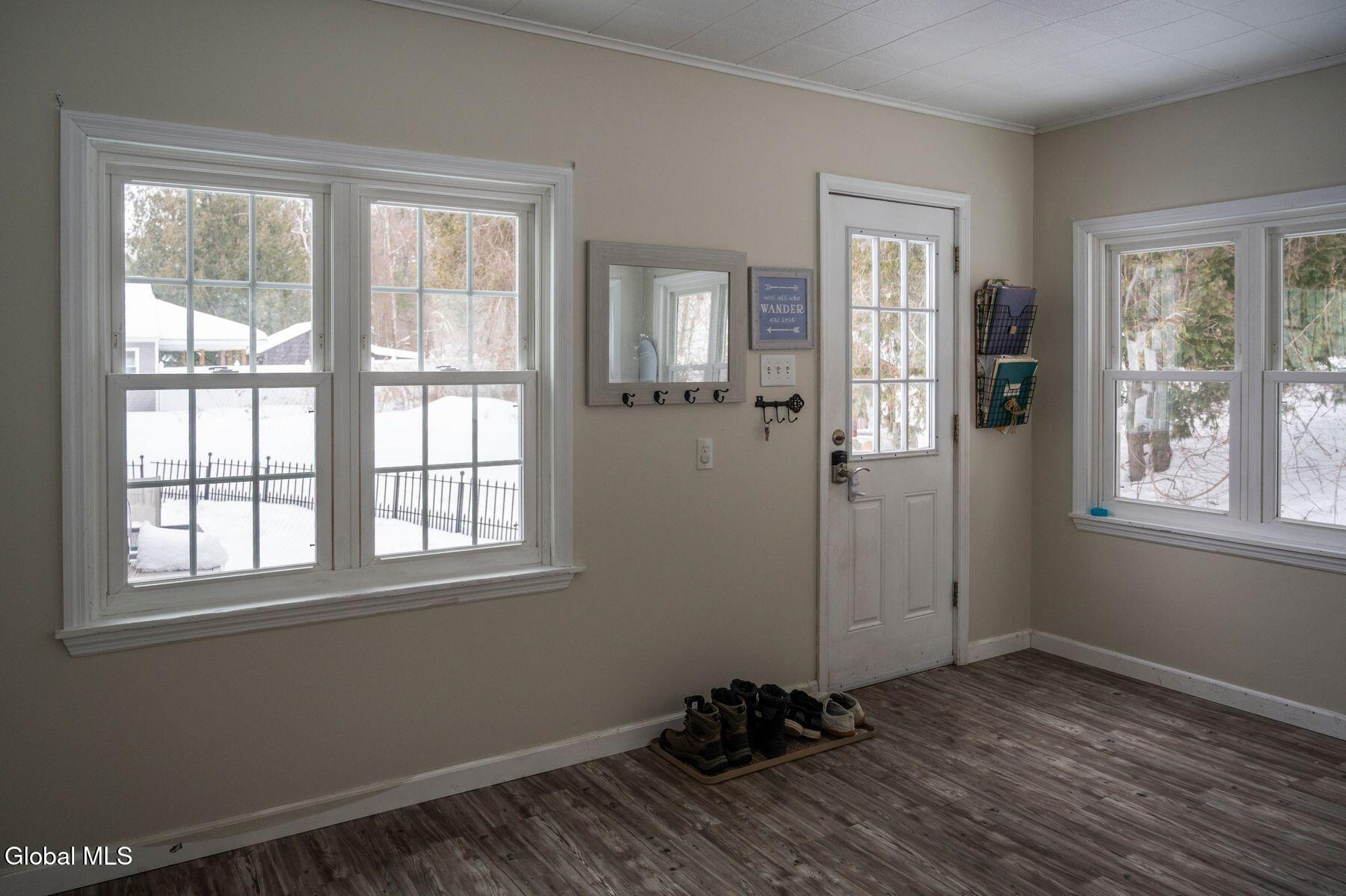 1085 West Mountain Road Queensbury, NY 12804 - Photo 4 of 42 4