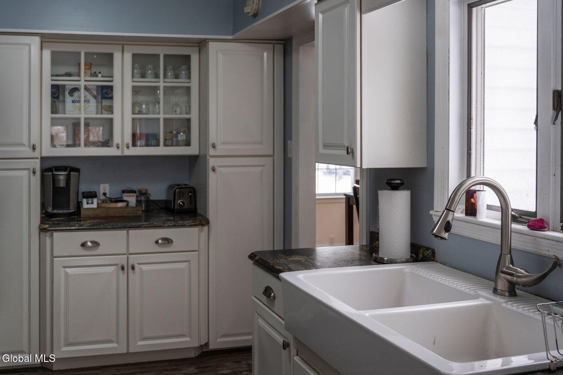 1085 West Mountain Road Queensbury, NY 12804 - Photo 7 of 42 7