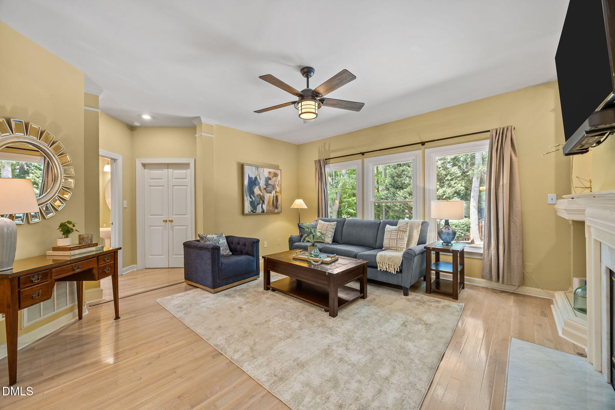 4008 Sunridge Road Raleigh, NC 27613 - Photo 3 of 42 Gallery Image 3