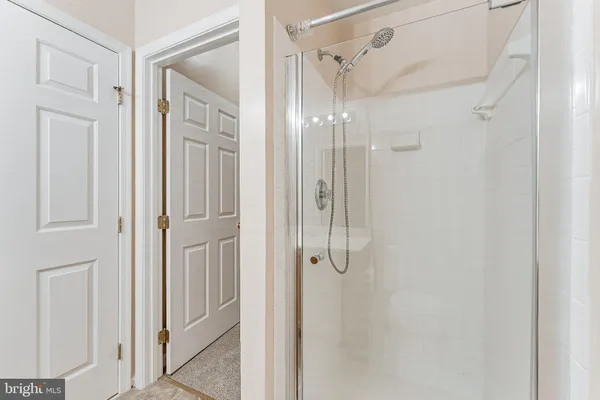 $3,000 | 6414 Lureta Ann Lane, Springfield, VA 22150