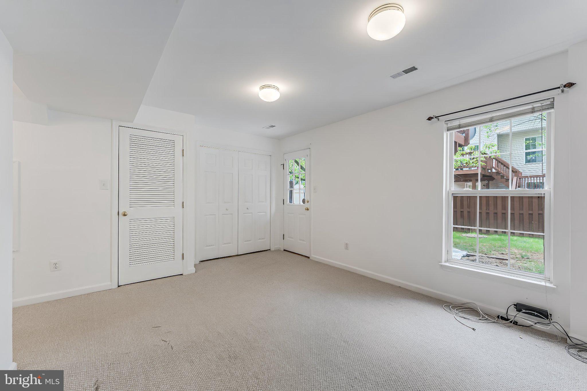 6414 Lureta Ann Lane Springfield, VA 22150 - Photo 29 of 44 an empty room with a window